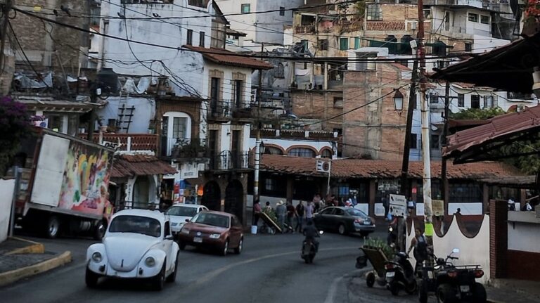 Reanuda este lunes el transporte público en Taxco; despliegan operativos de seguridad . Noticias en tiempo real